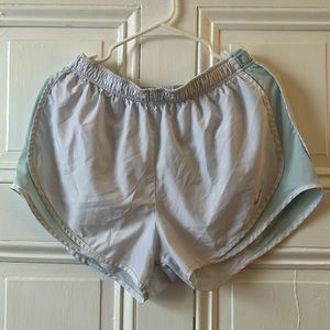 Nike Dri-Fit Athletic Short white and Blue Size l